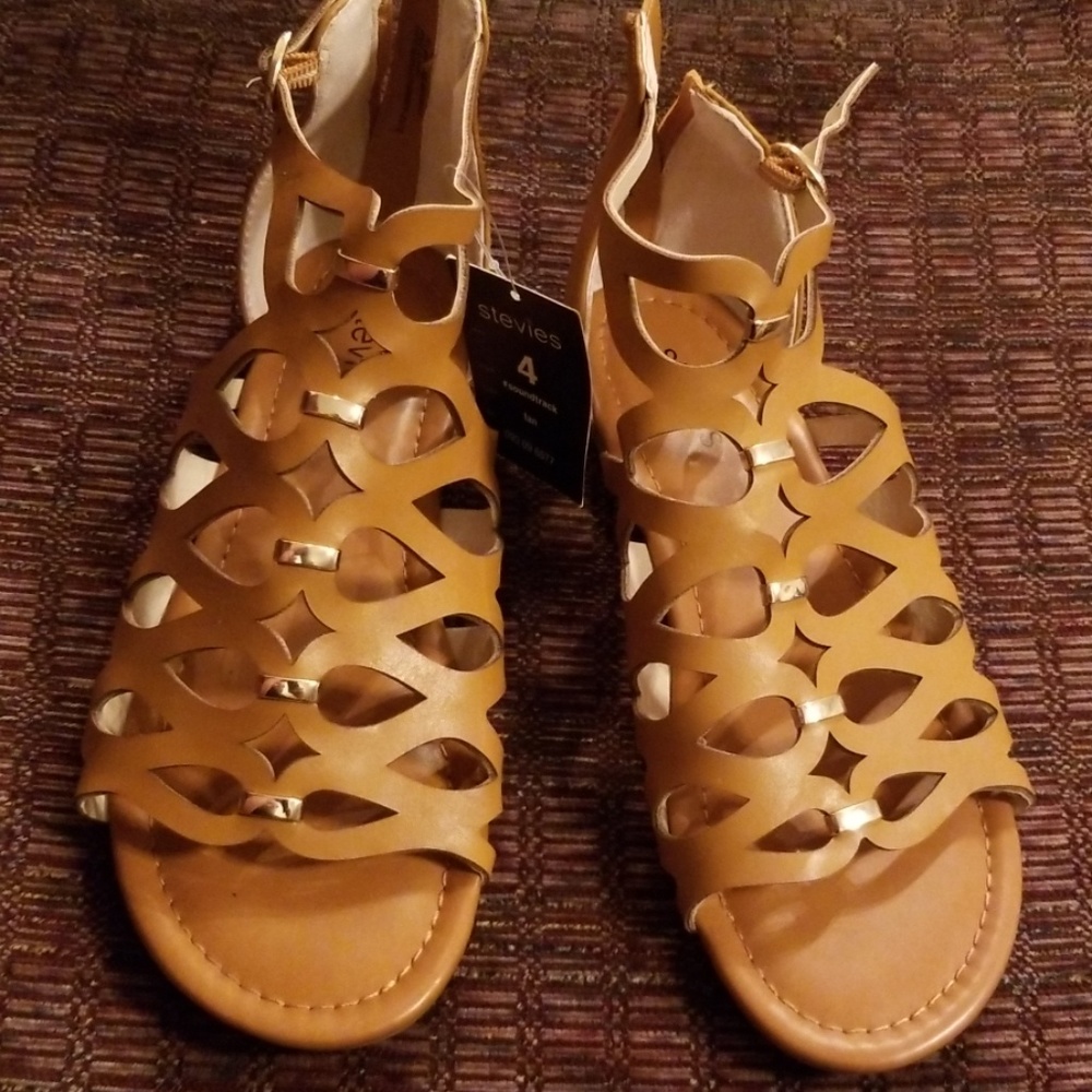 Stevie's caged slide sandals